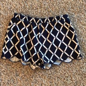 High Waisted Shorts with Scalloped Hem